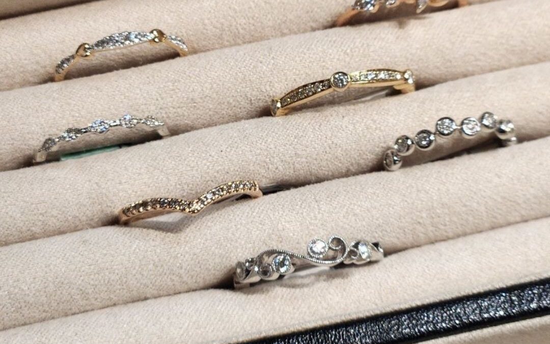 Christmas Jewelry Gift Guide for Him & Her