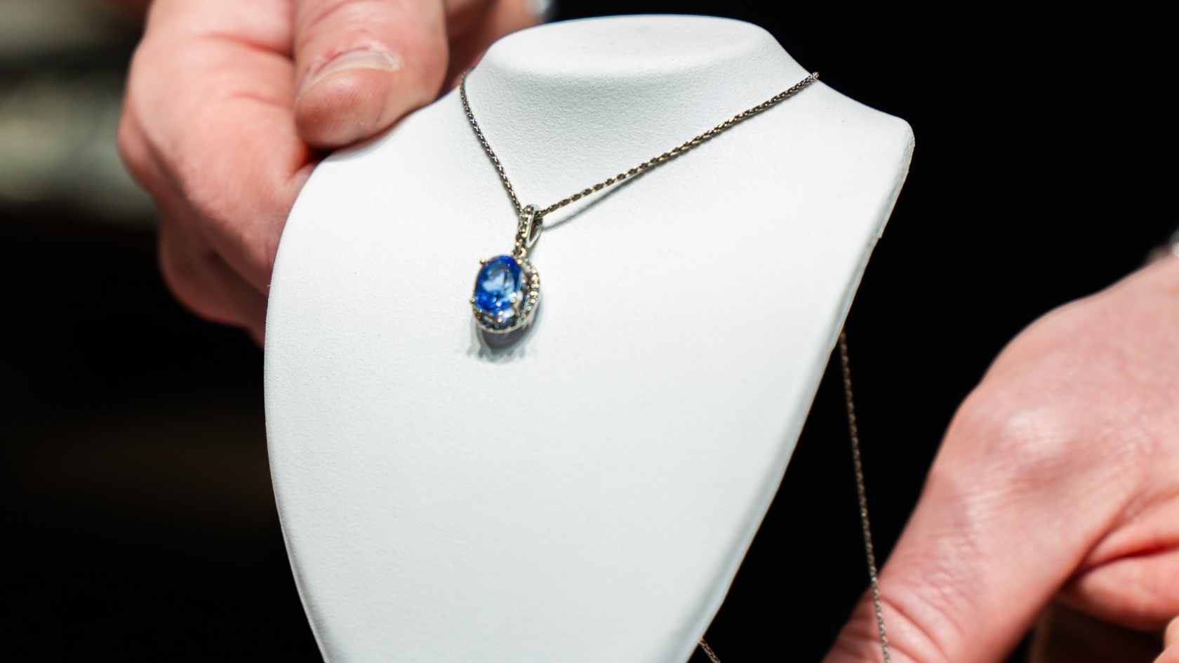 Necklace Glendale AZ